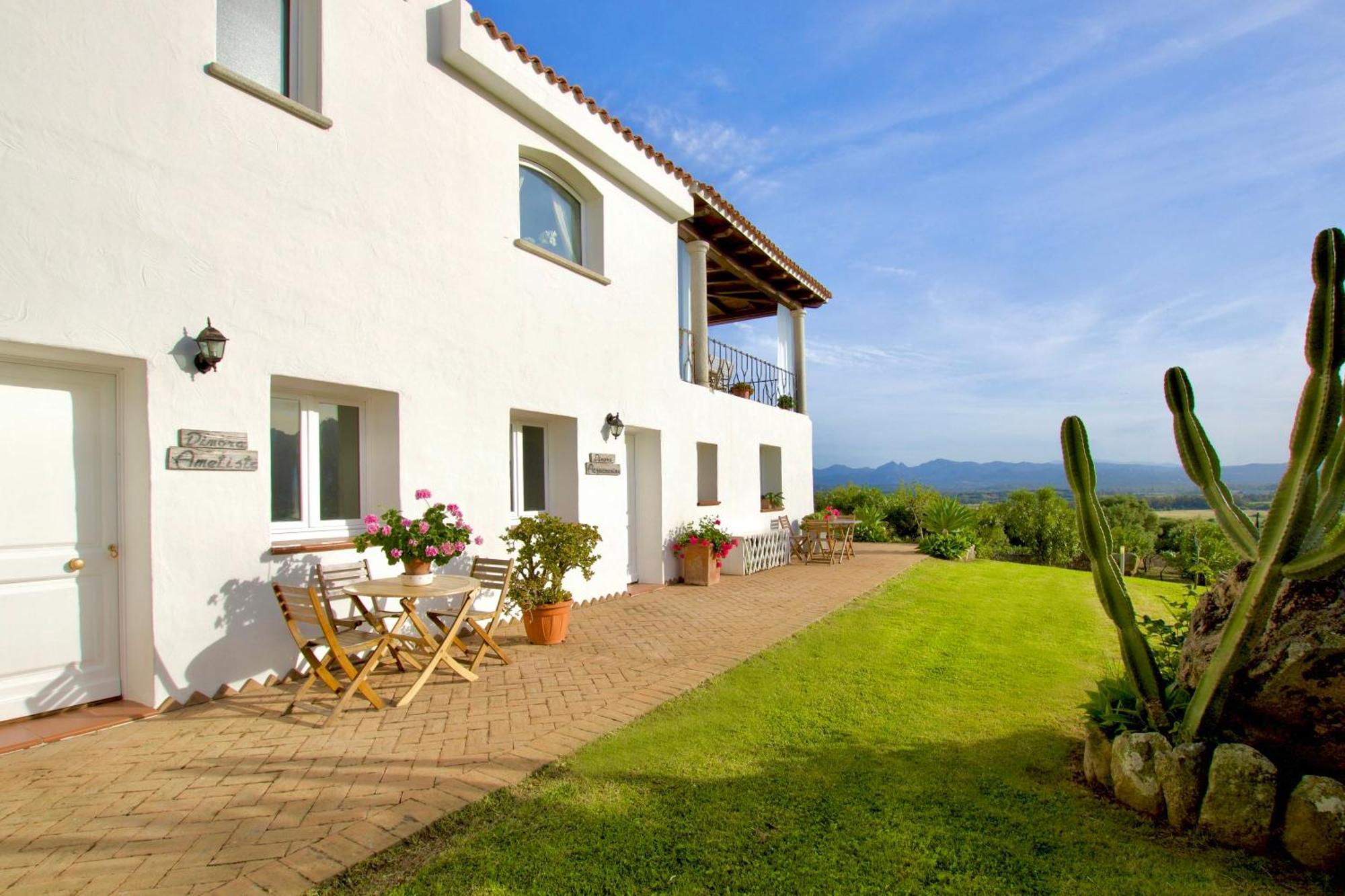 La Dimora di Amaranta Apartment Baja Sardinia Bagian luar foto