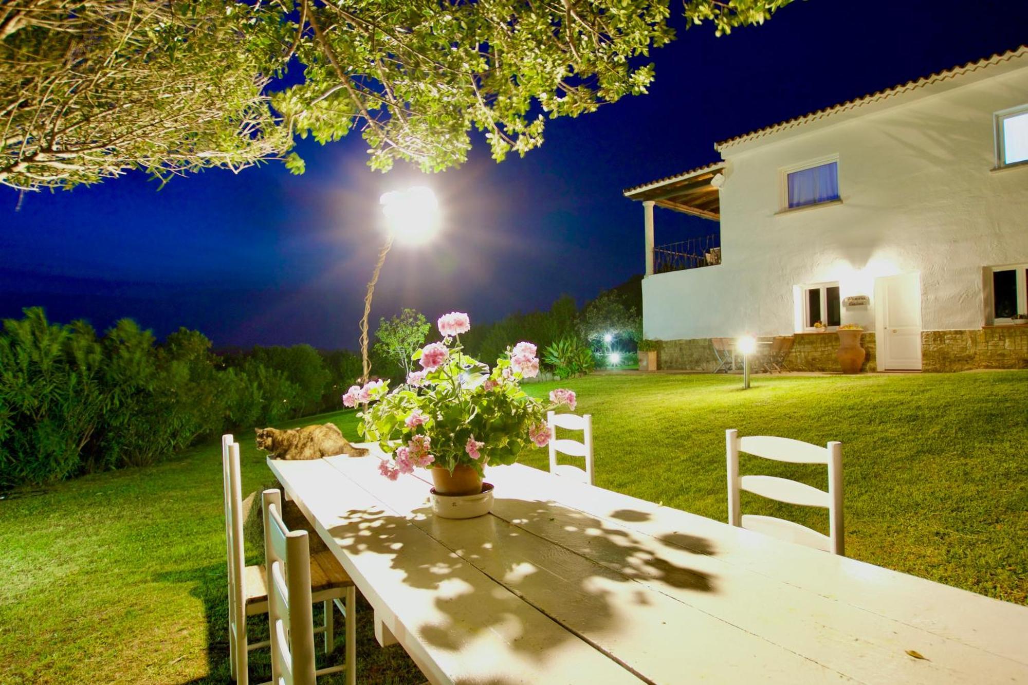 La Dimora di Amaranta Apartment Baja Sardinia Bagian luar foto