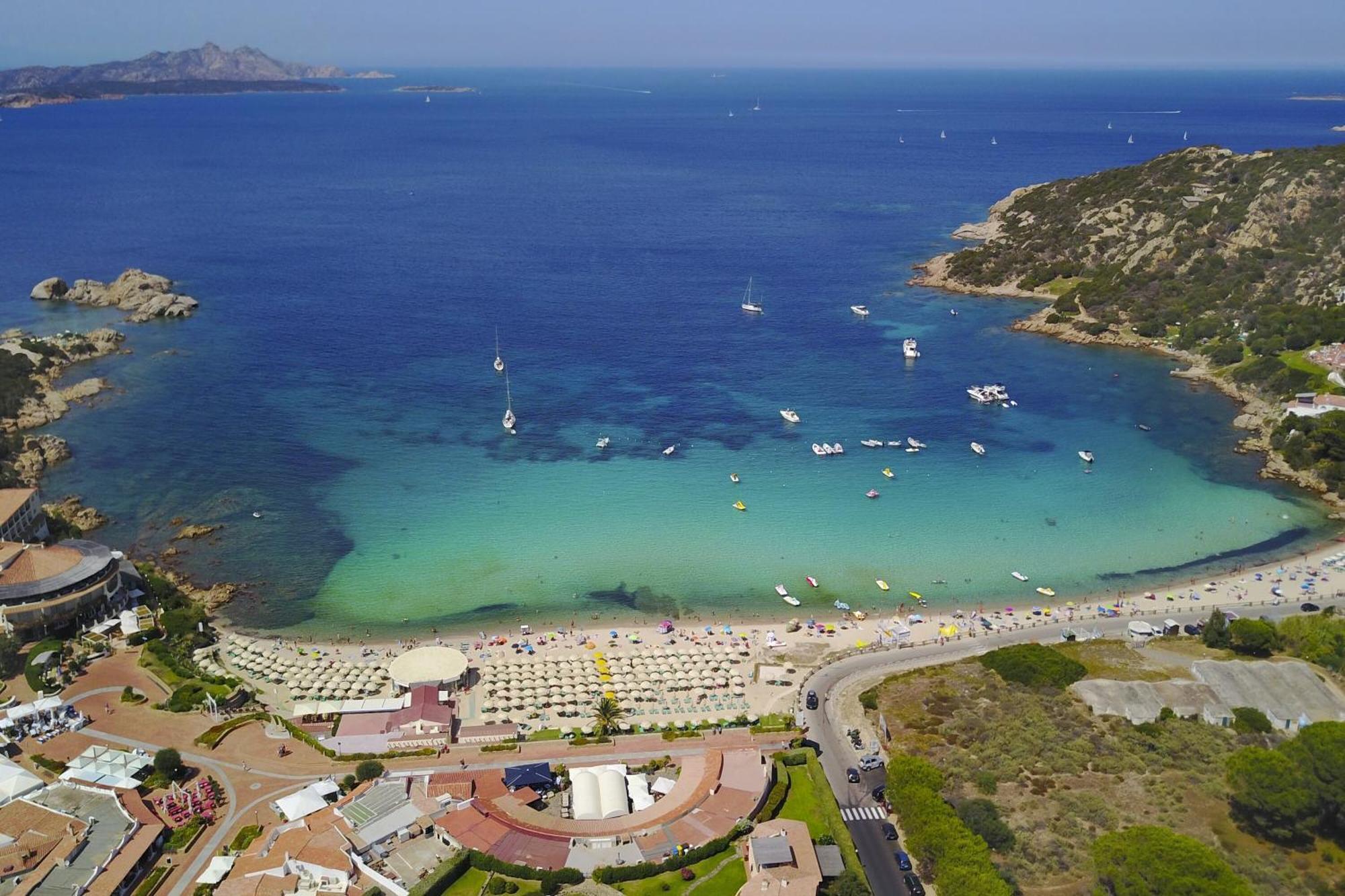La Dimora di Amaranta Apartment Baja Sardinia Bagian luar foto